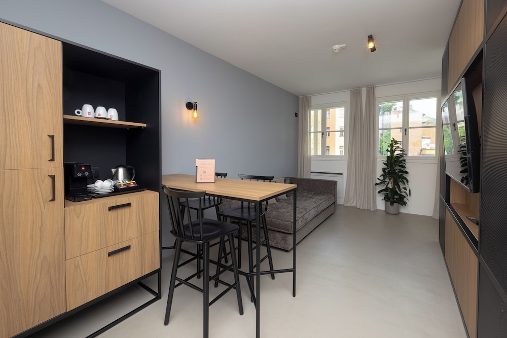 Hortenberg Homes 34/50