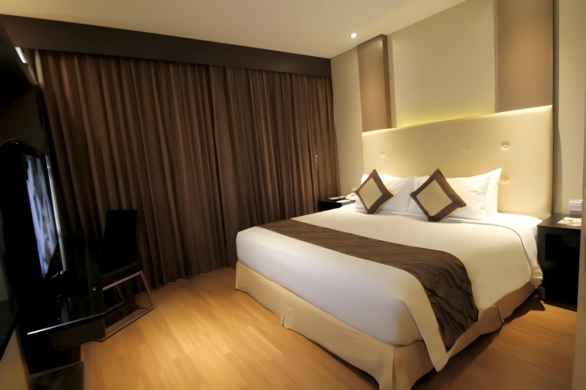Suite, Double Bed