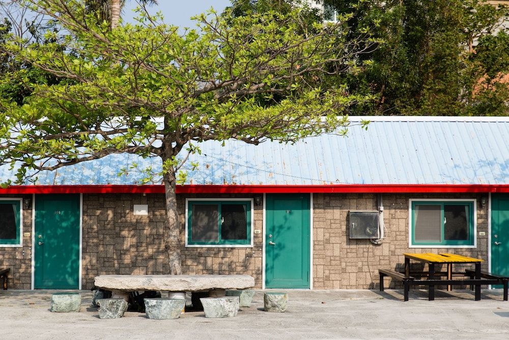 Kenting Dajianshan Wilderness Bungalow 2/32