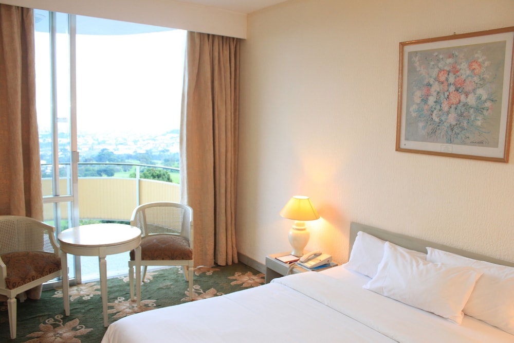Hotel Mont Fébé 11/29