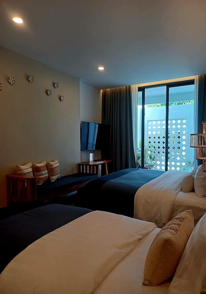 Mukrada House 17/50