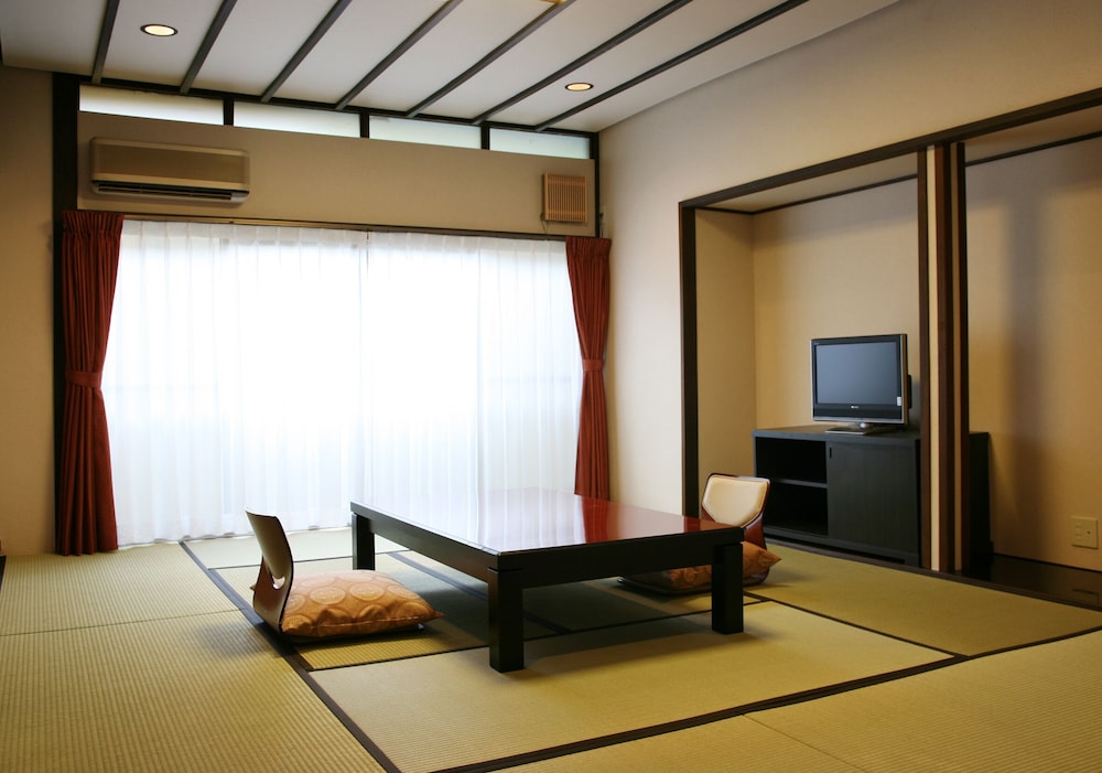 Auberge Yuraku 40/50