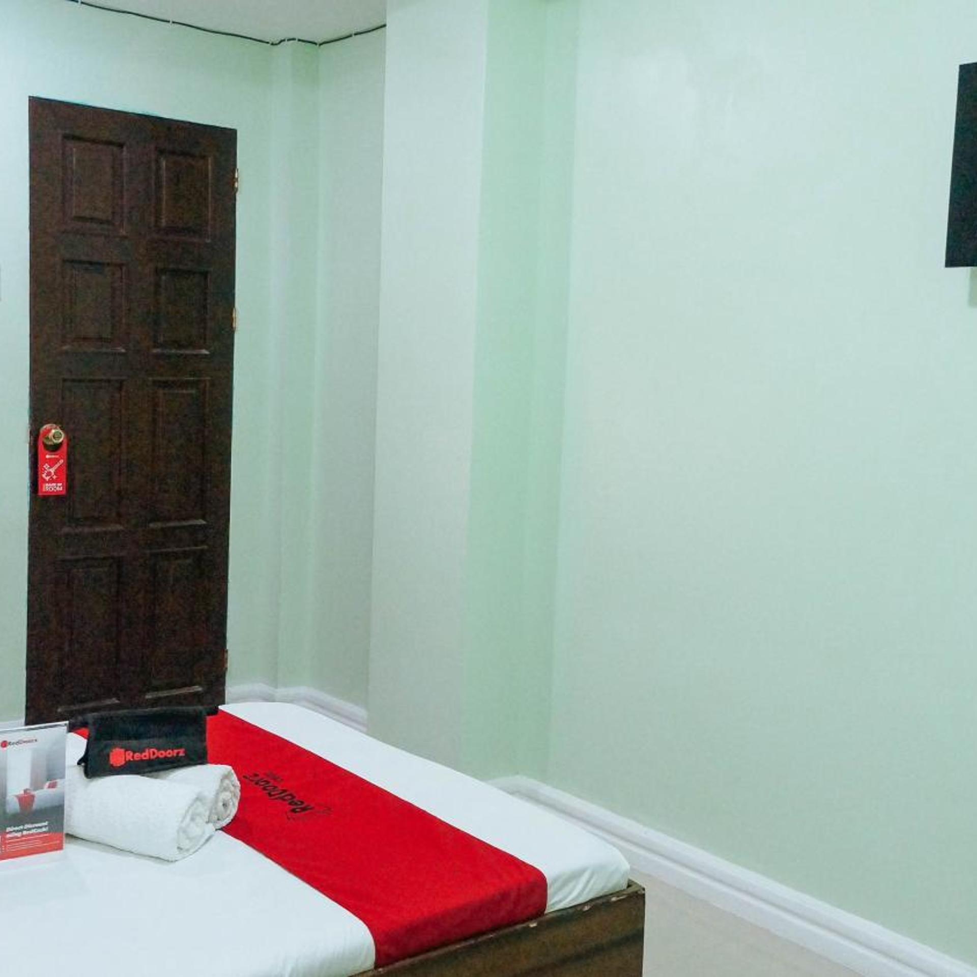 RedDoorz at Bankal Lapulapu 25/46