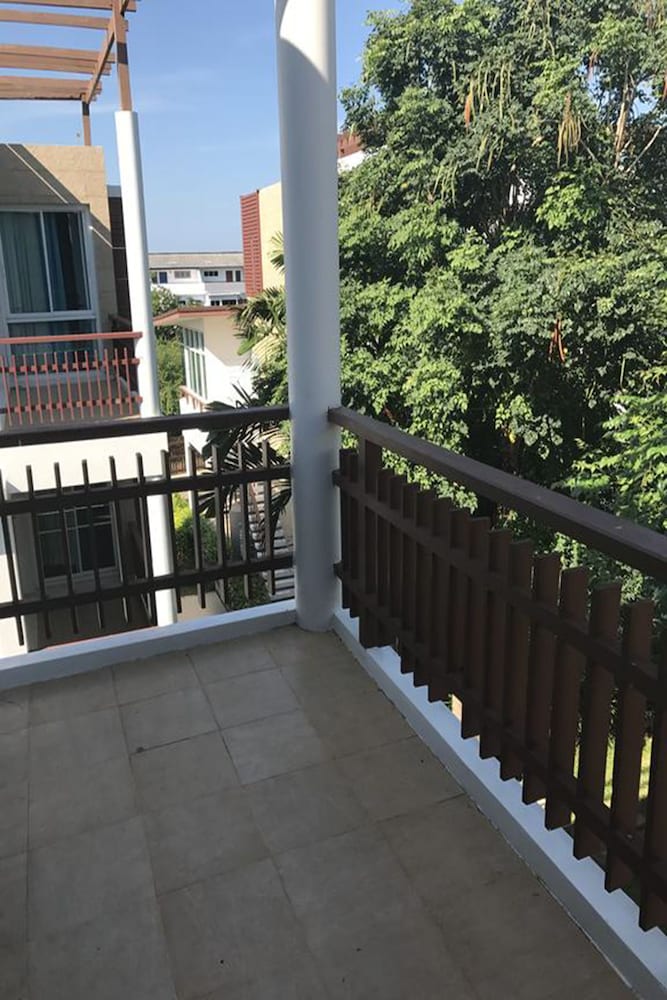 Simantra Private Villas 15/24