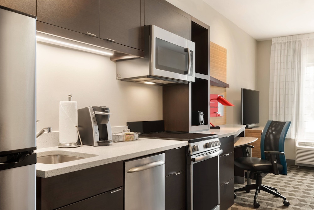 TownePlace Suites by Marriott Dubuque Downtown 38/40