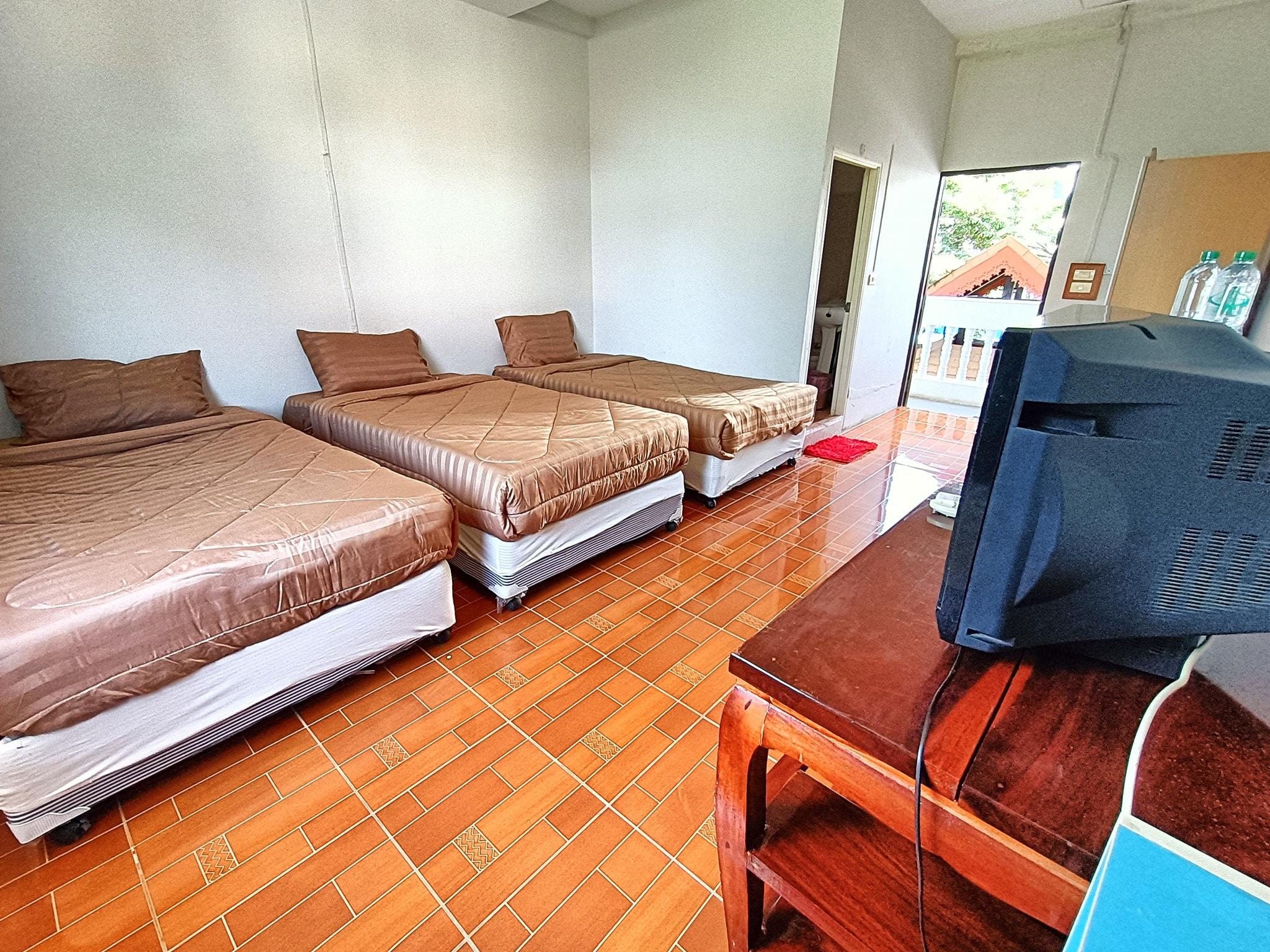 PIYAPORN HILL PARADISE HOTEL 30/58