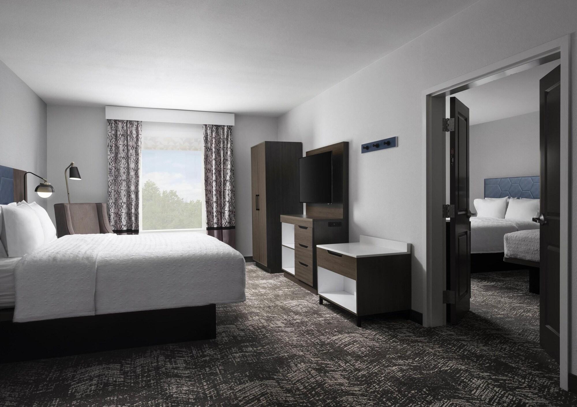 Room, Multiple Beds