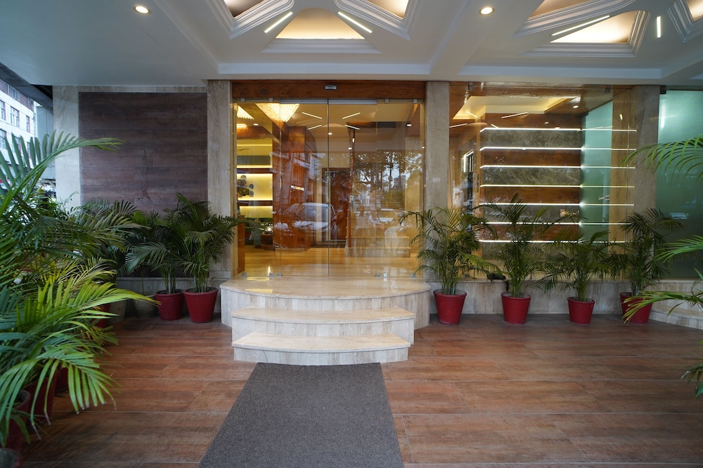 HOTEL GK PALACE 5/25