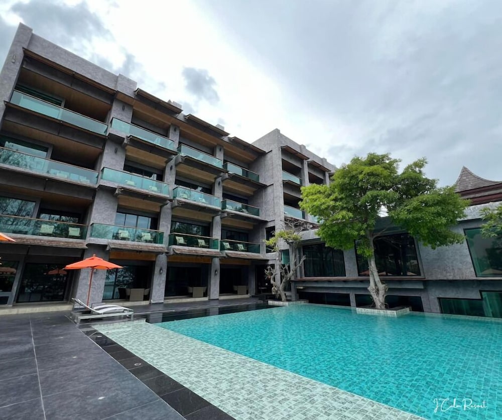 I Calm Resort Cha Am 10/72