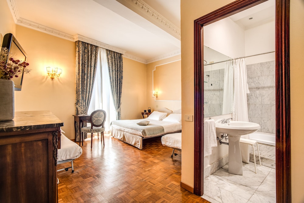 Hotel City Palazzo Dei Cardinali 31/80