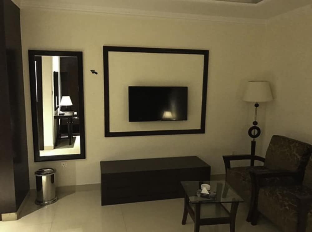 Hotel The Jeevens 28/32