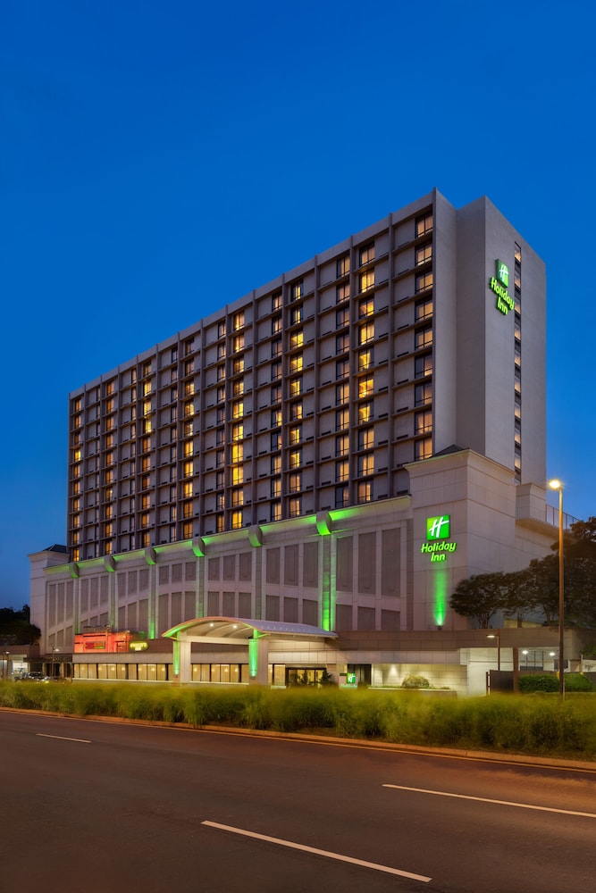 Holiday Inn National Airport/Crystal City image