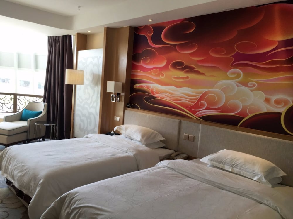 Qinghai Baiyun Xiangling Hotel 9/30