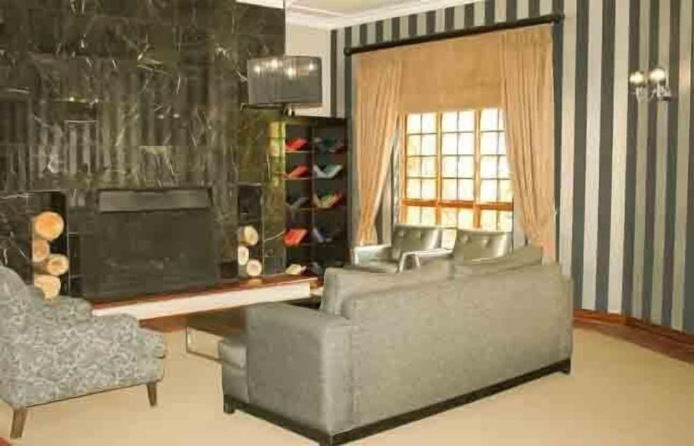 Valley Lodge & Spa 3/50