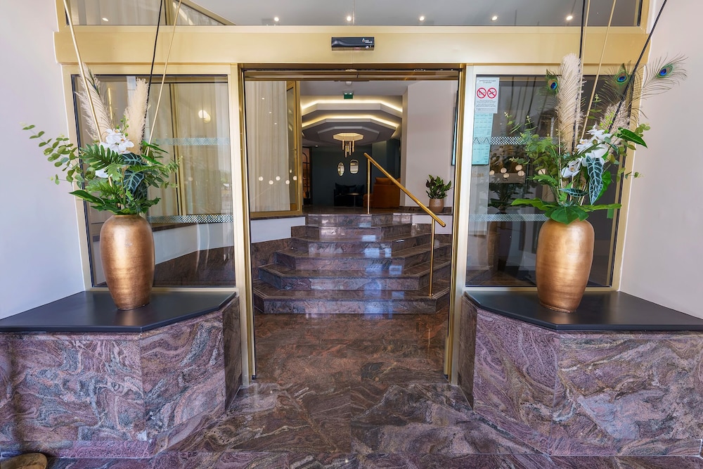 Best Western Plus Le Picardy Hotel & Spa 16/60