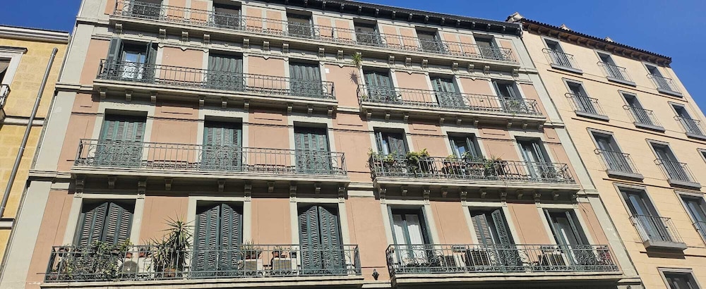 Hotel boutique Negresco Plaza Mayor 1/21