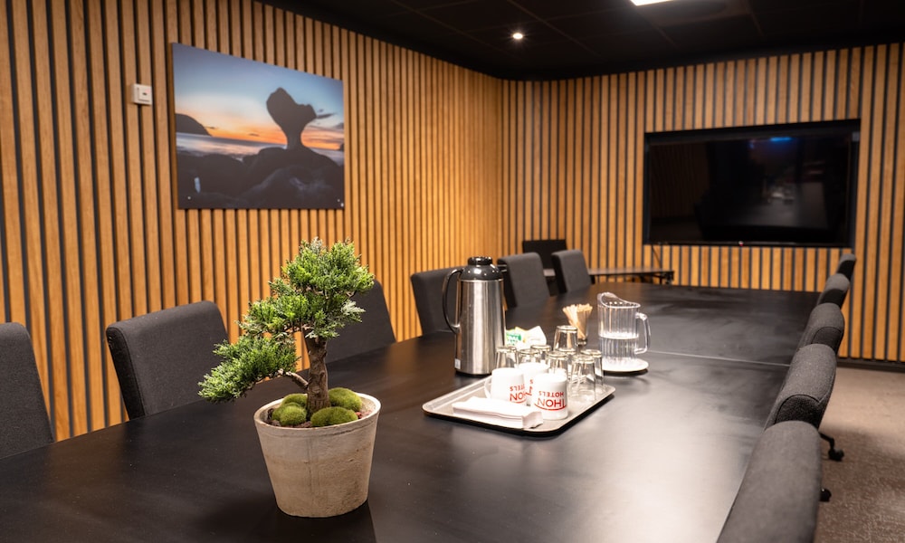 Thon Hotel Maloy 55/60