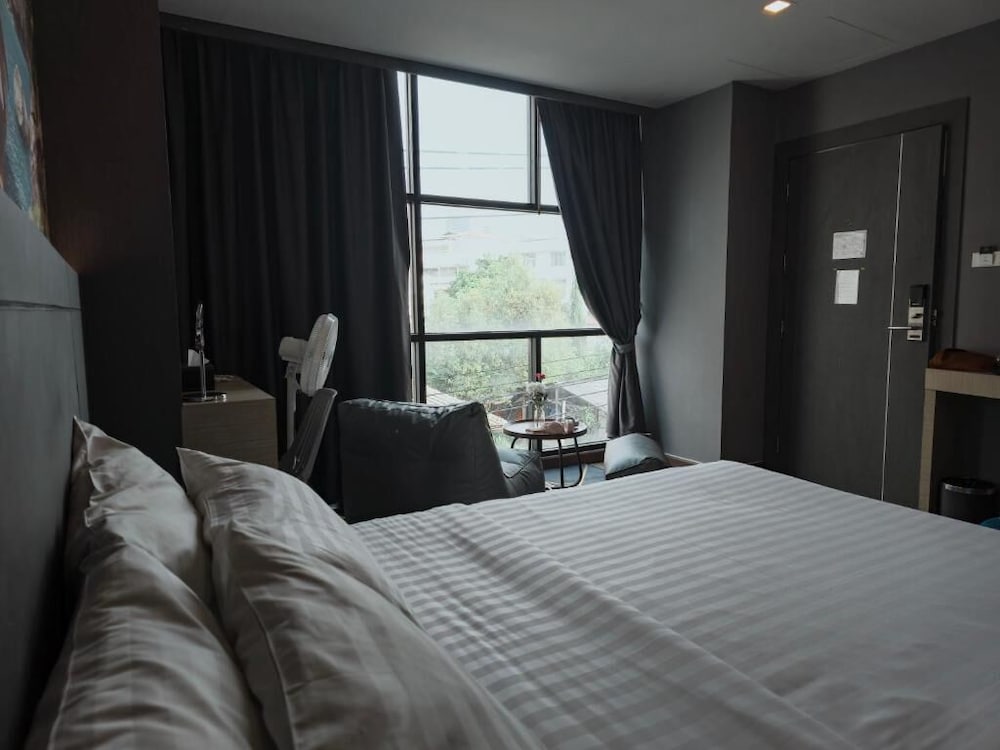 Hyde Park Hotel Bangkok 19/50