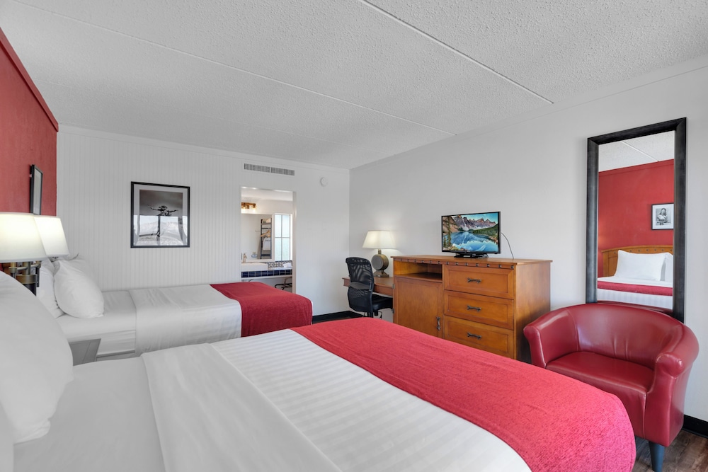 Tombstone Lookout Lodge, SureStay Collection by Best Western 16/49