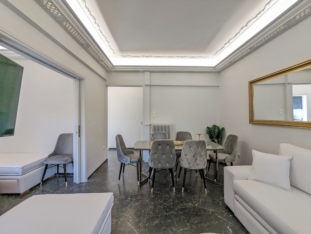 Acropolis View Dream Apartments 28/50