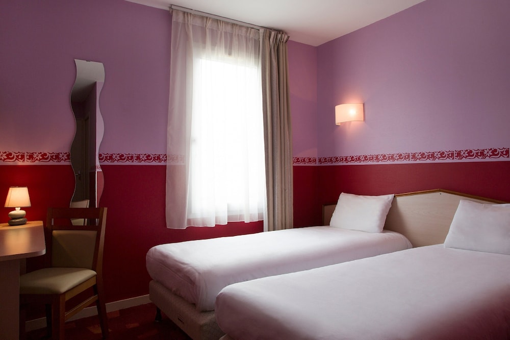 The Originals City Hotel Le Lion Dorr Chinon Inter Hotel 19/76