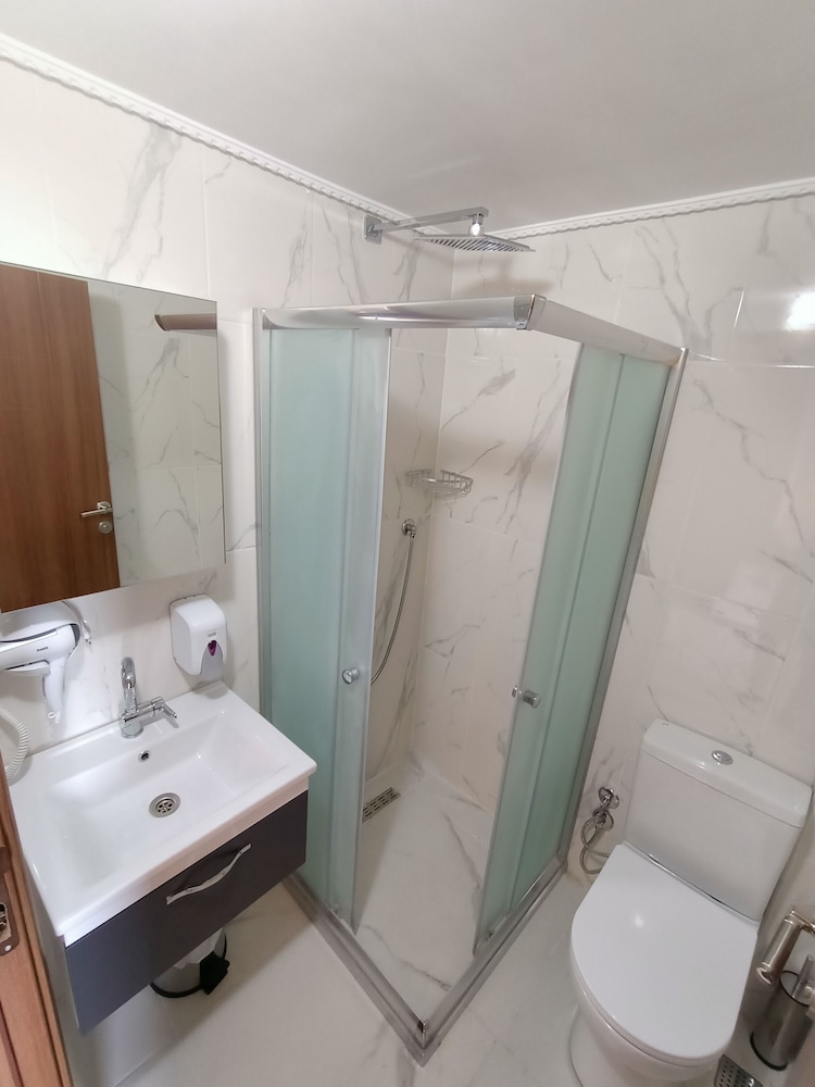Sari Kosk Hotel 48/50