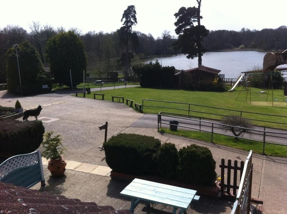 Gosfield Lake Resort 18/50