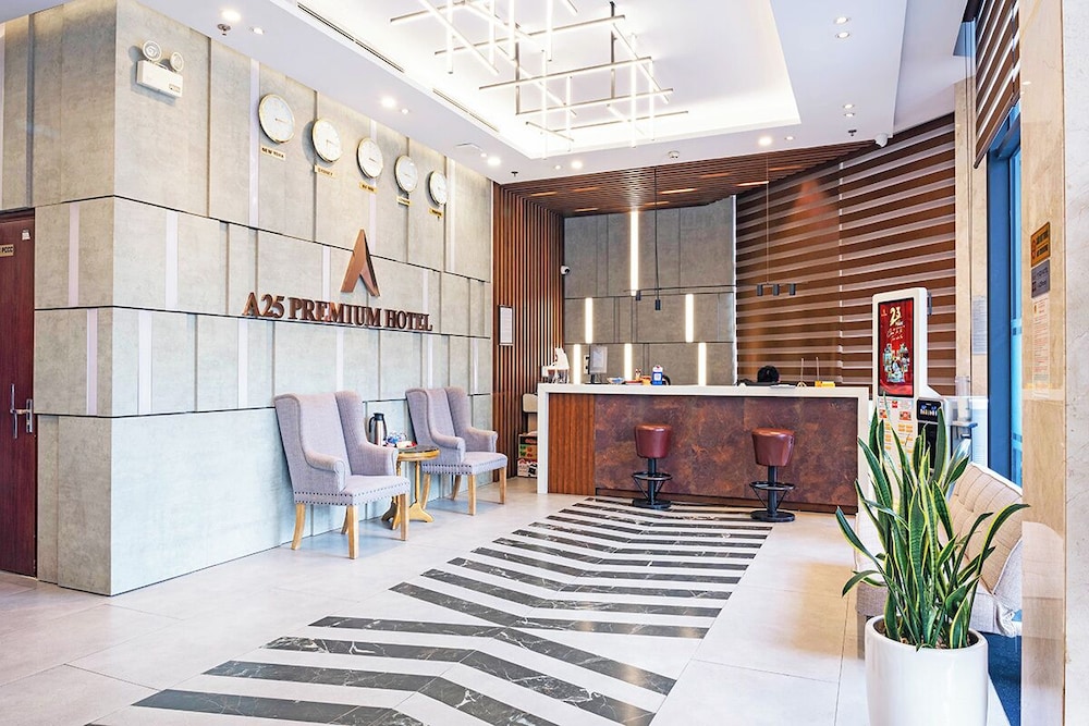 A25 Hotel - 18 Nguyen Hy Quang 4/43