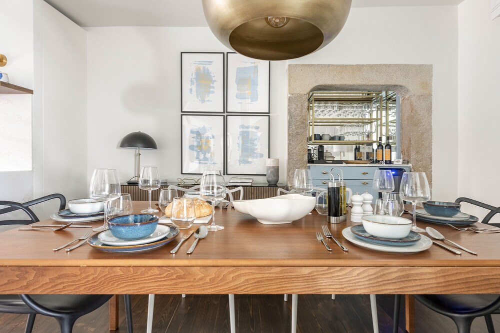 Lisbon Downtown Luxury Family Residence 16/25