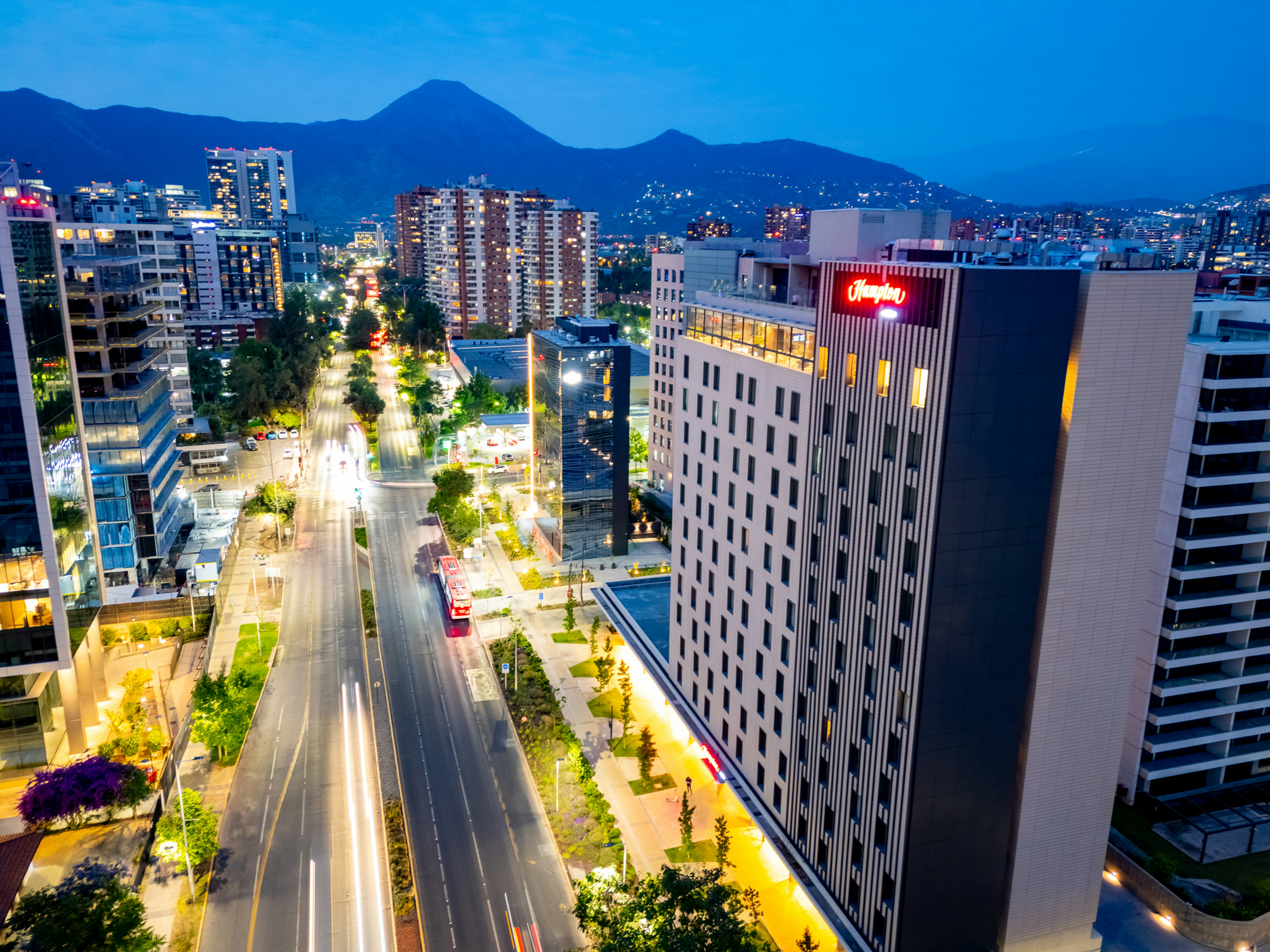 Hampton by Hilton Santiago Las Condes 7/66
