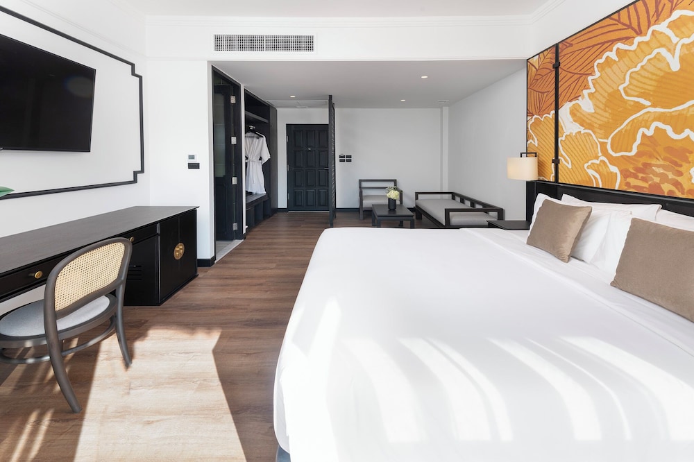 Indochina Hotel 16/50