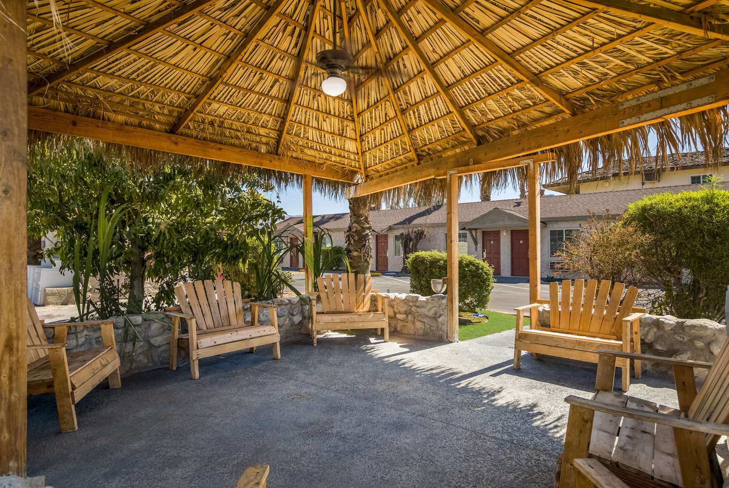 Rodeway Inn Near Coachella 18/27