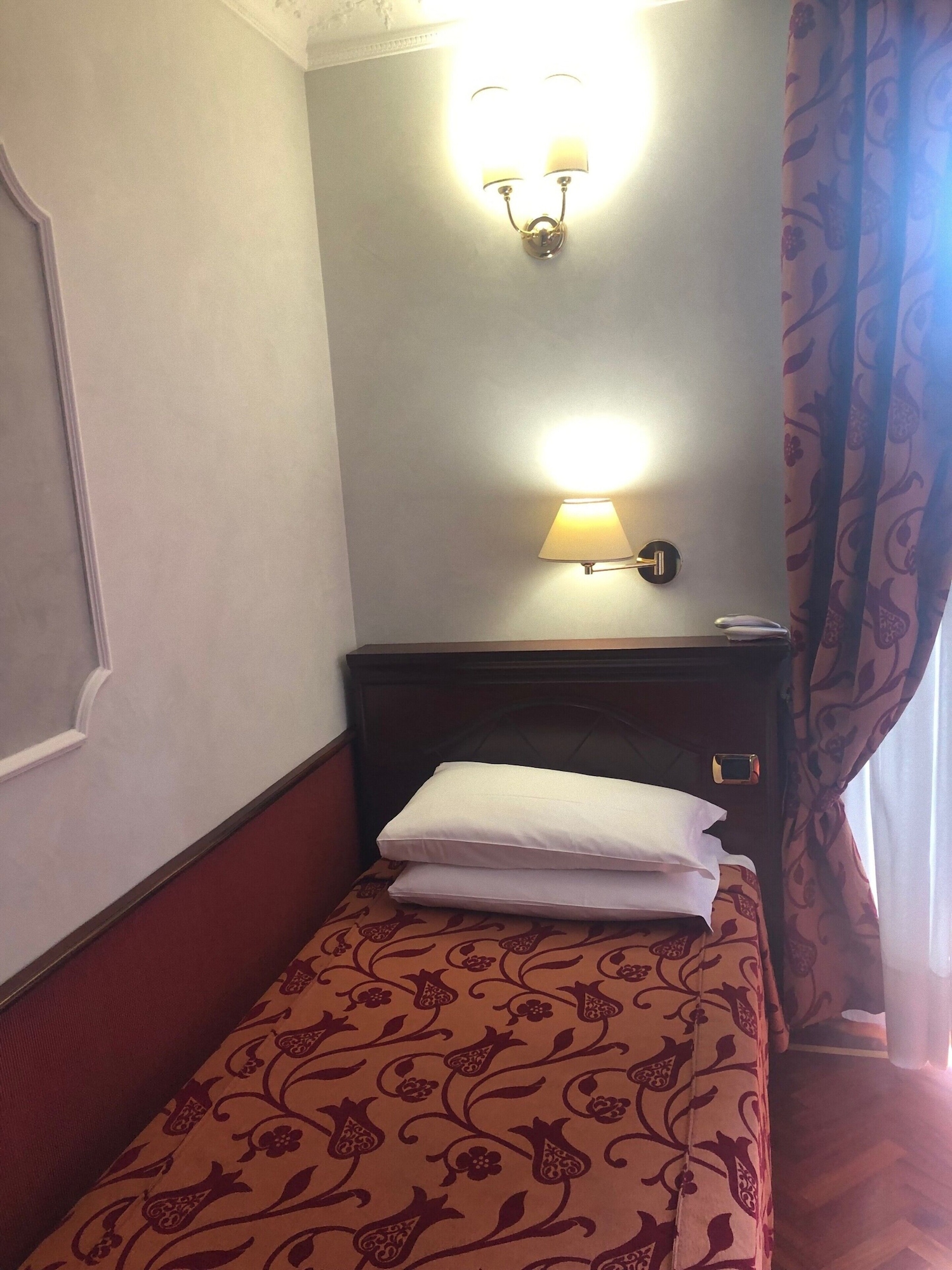 STANDARD, SINGLE, SINGLE BED