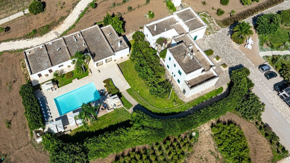 Tenuta San Nicola 50/55
