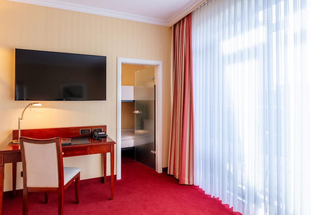 Hotel Amaris 44/50