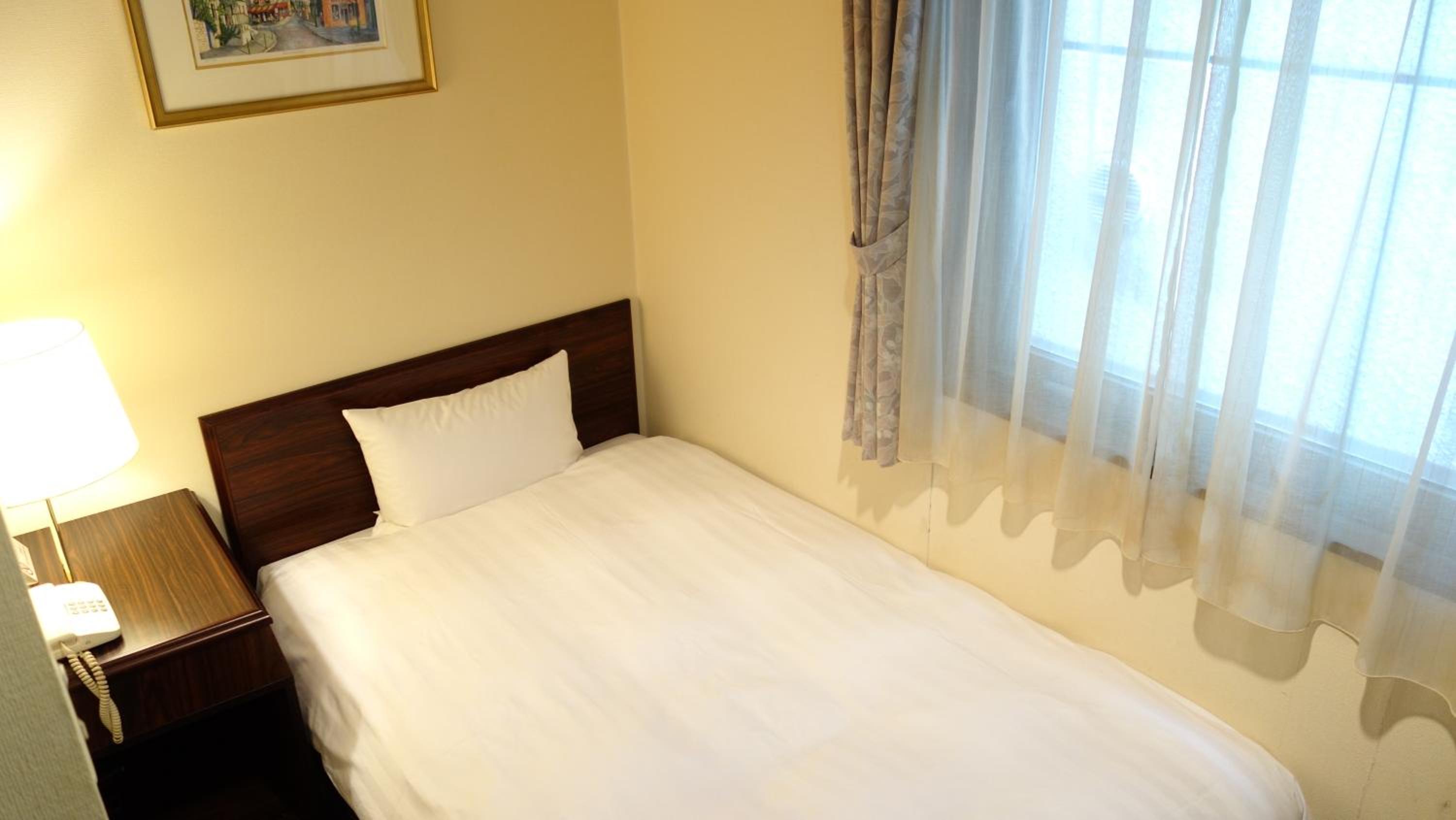 Room, Single