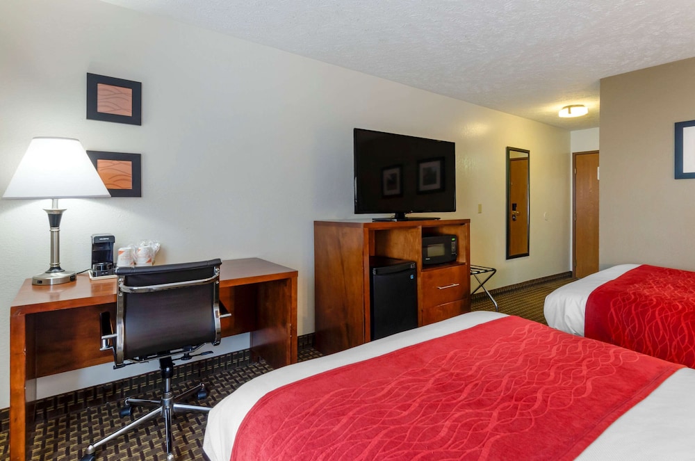 Comfort Inn Atkins 11/37