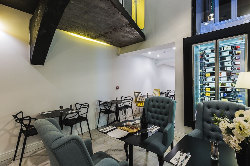 Su29 Hotel 48/65