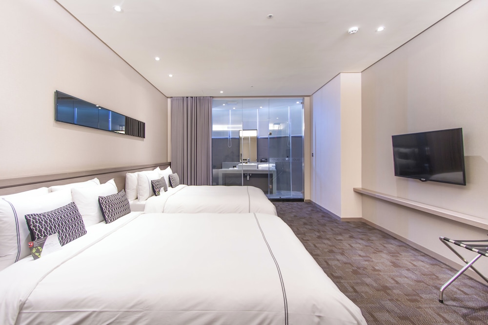 Hotel Reve Taichung 15/60