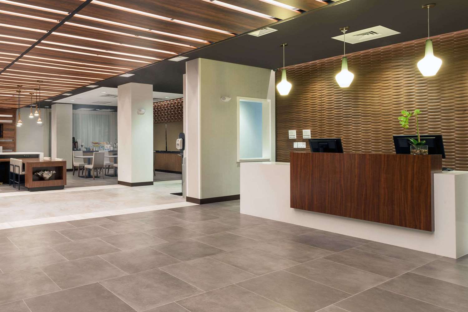 Wingate By Wyndham Altoona Downtown/Medical Center 5/31