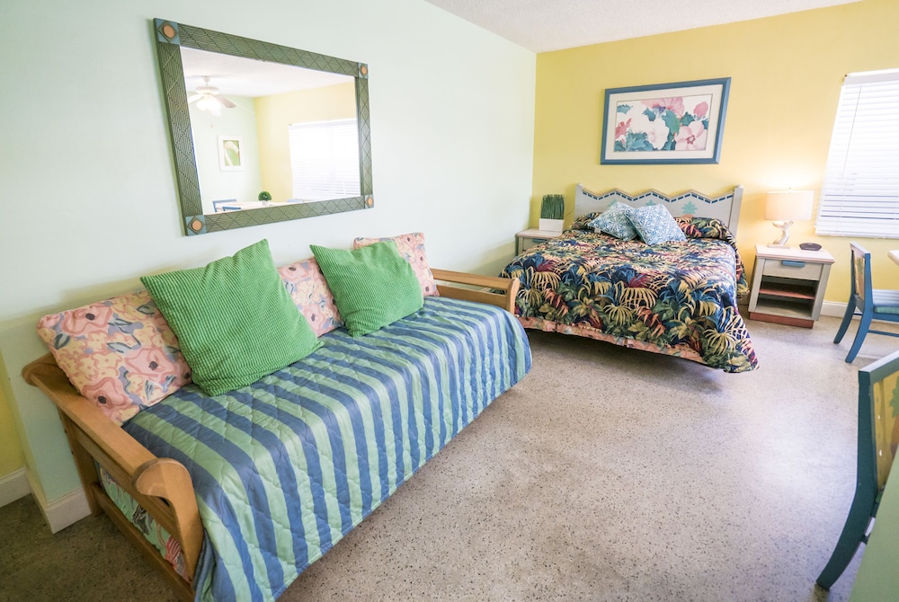 Ocean Inn 20/50