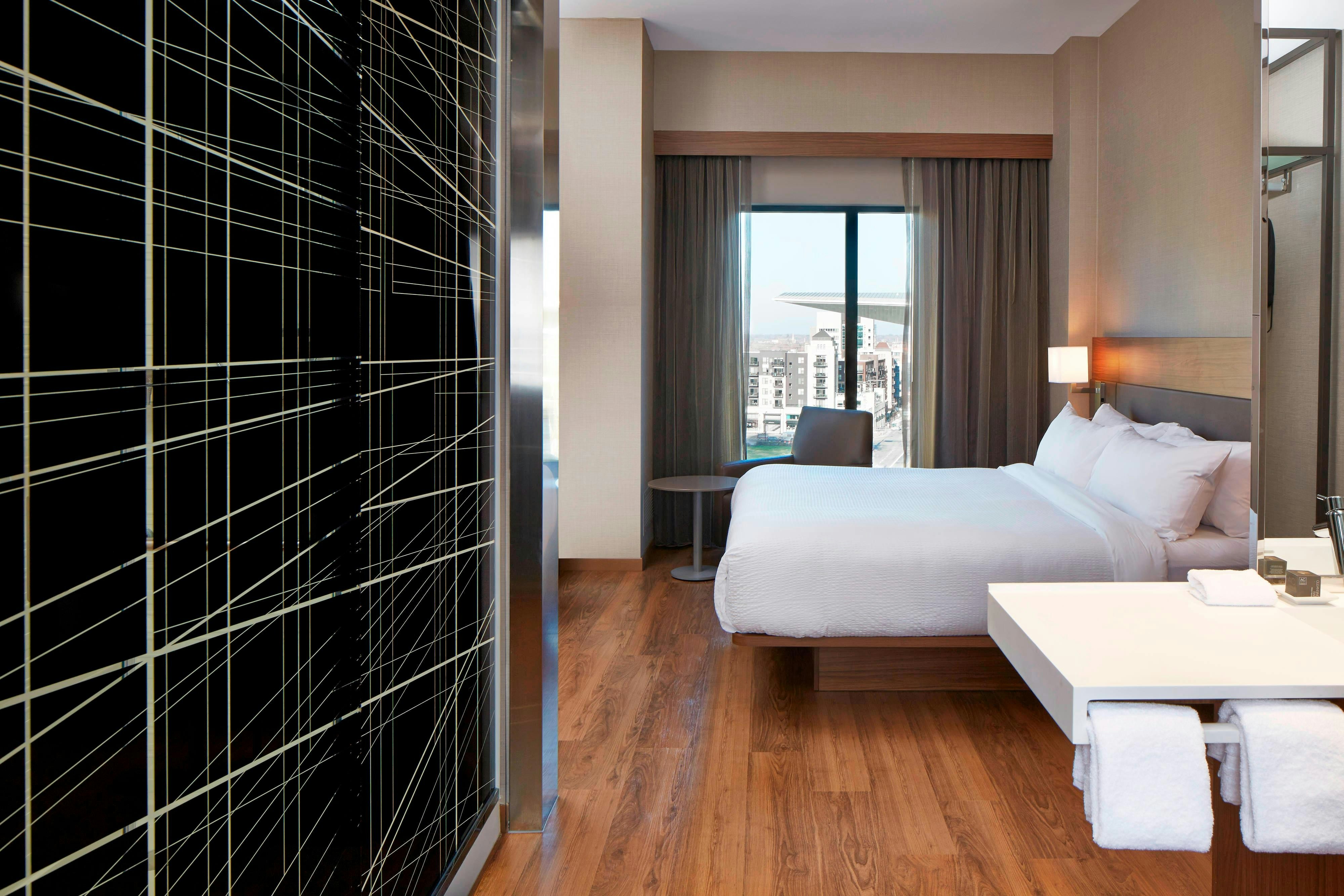 Ac Hotel By Marriott Minneapolis Downtown 11/44