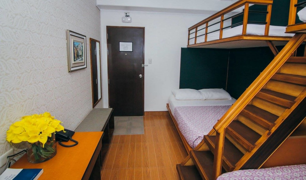 Amaris Bed & Breakfast 35/55