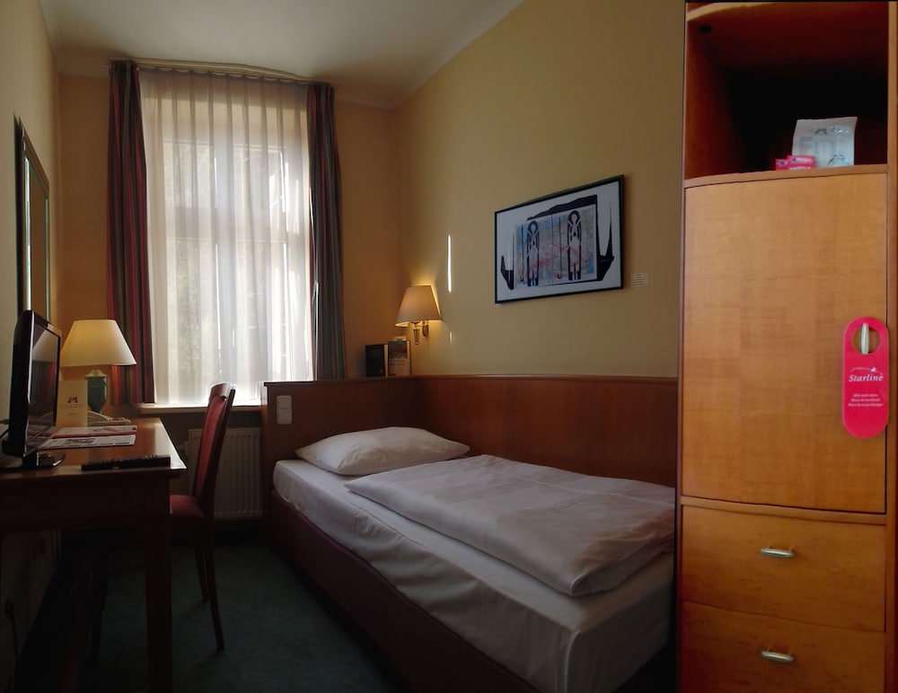 GALERIE HOTEL LEIPZIGER HOF 6/31