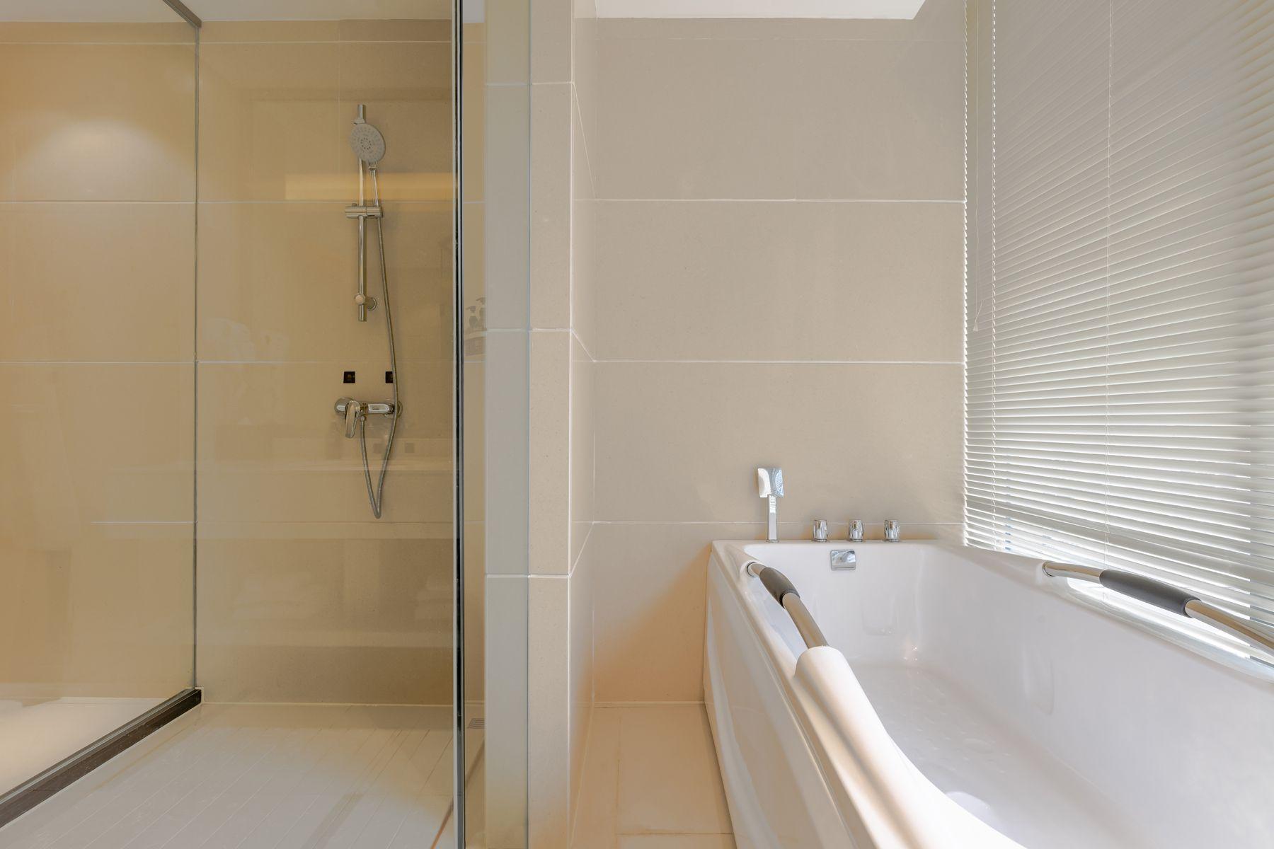 Yeste International Hotel (Chengdu Shuangliu Airport) 37/38