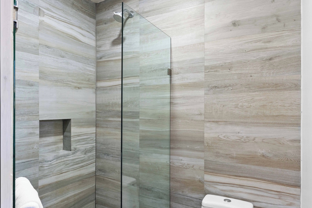 Homesuites Malecon 54/56