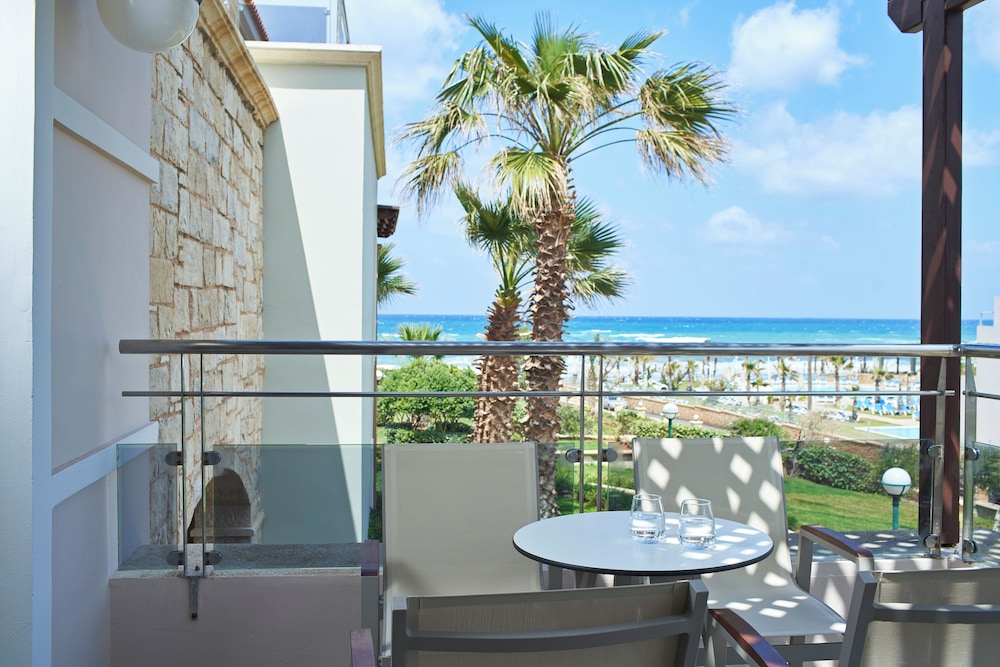 Atlantica Caldera Palace 40/58