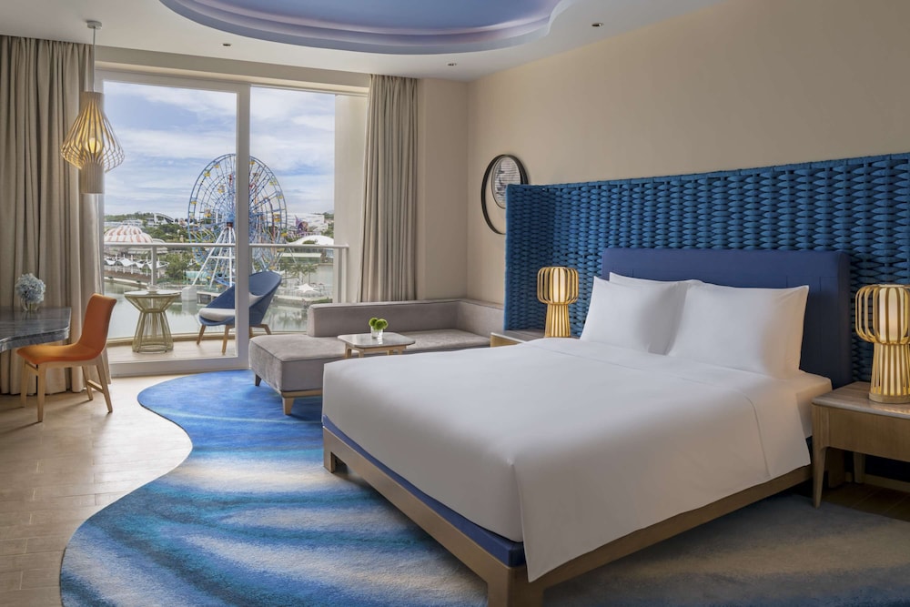 Park, Premium, Suite, King Bed, King and Twin Beds, Ocean View