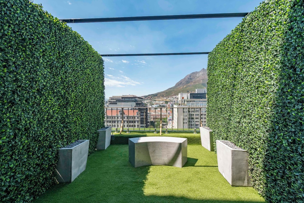 Habitat Aparthotel by Totalstay 43/55