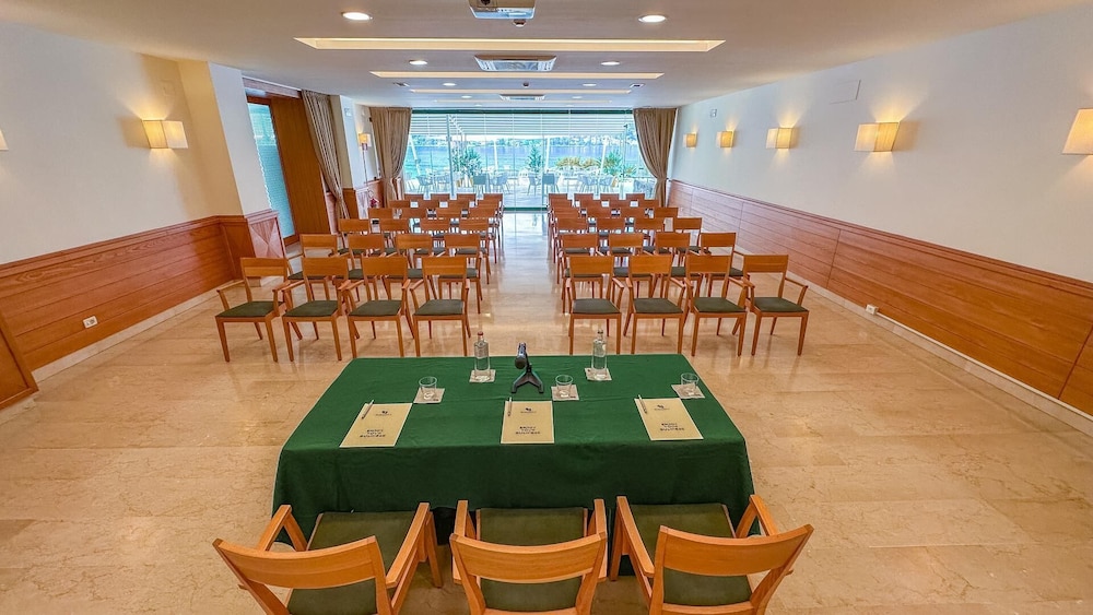 Park Hotel Casimiro Village 59/71